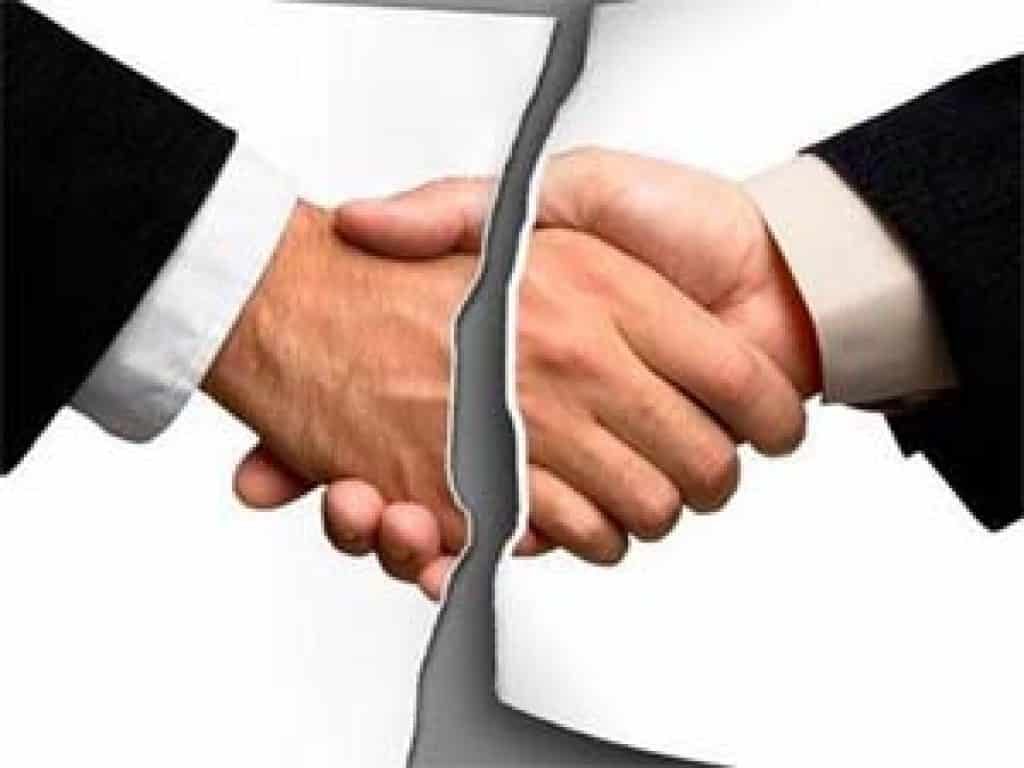 A empresa pode parcelar minhas verbas rescisórias?
