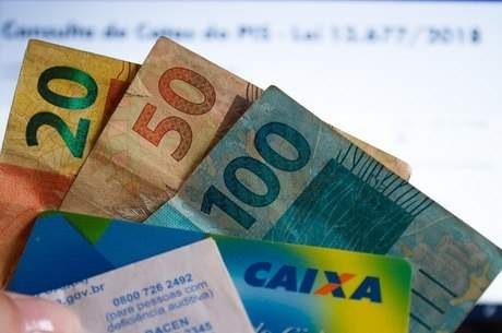 Abono salarial PIS/Pasep deve ser pago em dobro no ano que vem