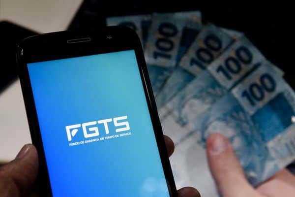 Lucro do FGTS começou a ser pago: veja quanto deve receber