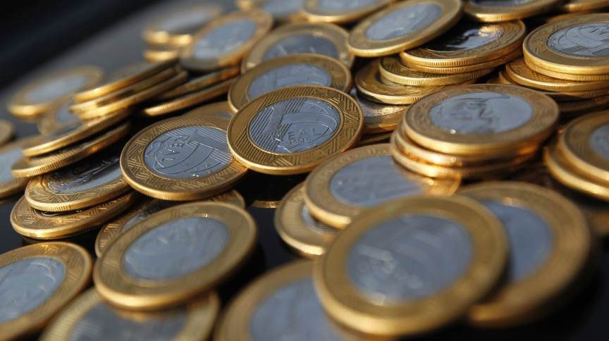 Criminosos aplicam golpes no Imposto de Renda: veja se caiu