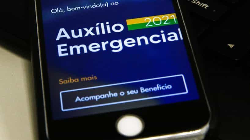 Auxílio emergencial: beneficiários compram menos de 5 kg de carne com valor pago