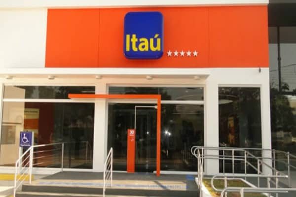 Itaú abre mais de 400 vagas de emprego nesta semana