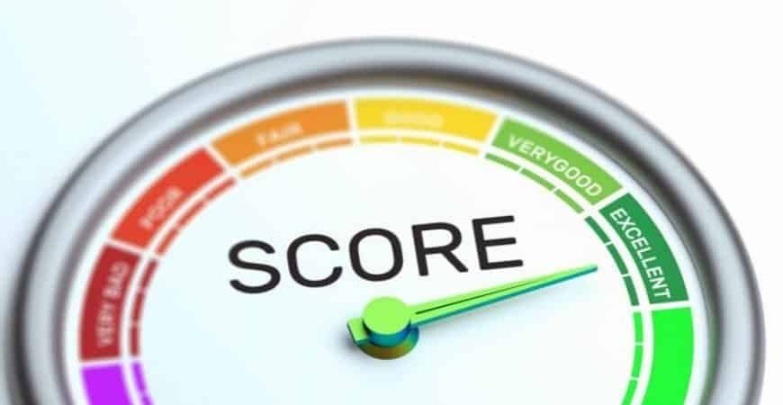 Serasa: seu score diminui quando as parcelas do seu cartão estão altas