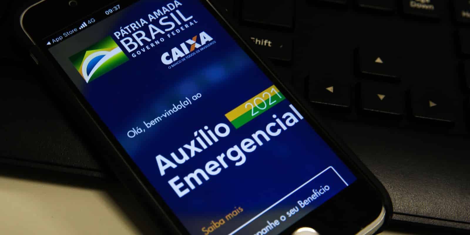 Auxílio emergencial 2022: veja valores e requisitos