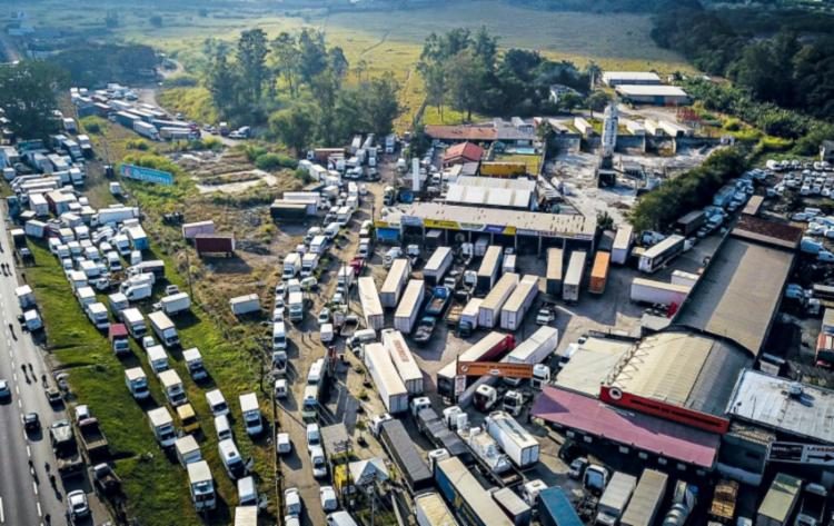 Greve dos caminhoneiros 1° de novembro: veja possíveis consequências econômicas