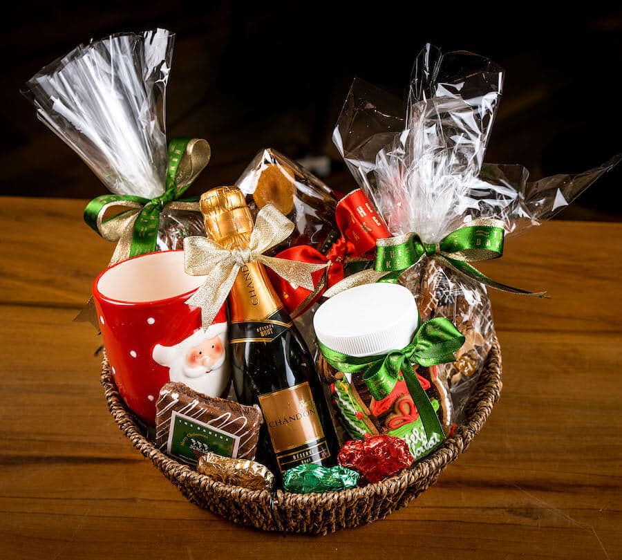 Como economizar na hora de comprar a cesta de Natal?