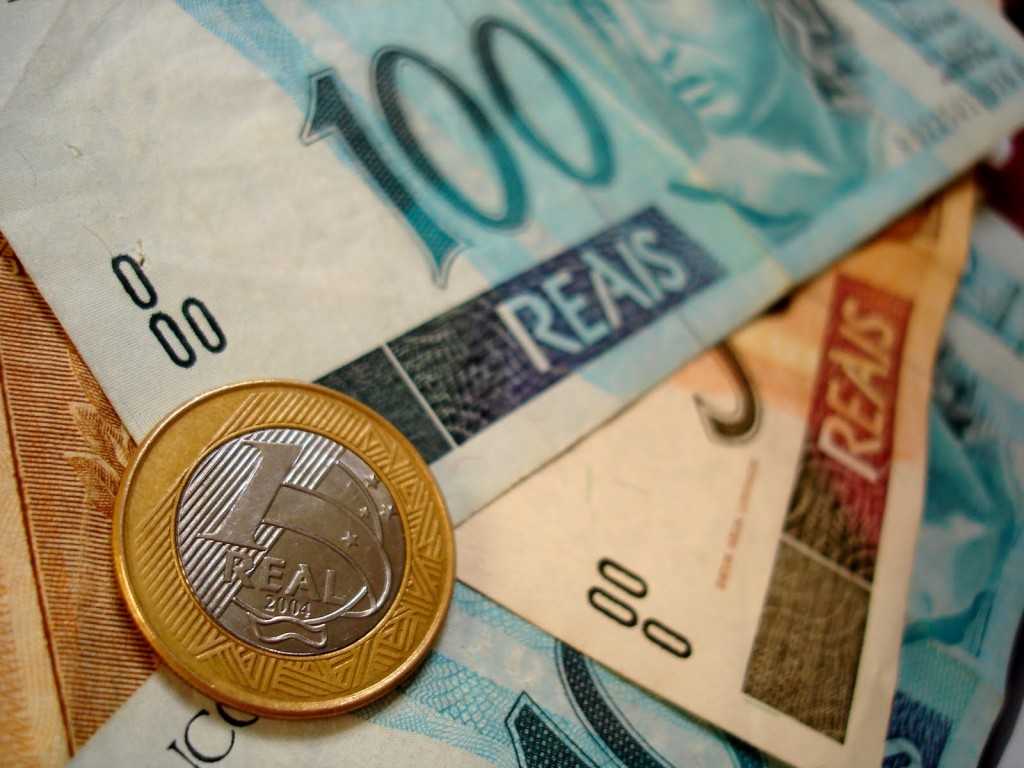 14° salário do INSS é depositado na conta dos aposentados em dezembro?