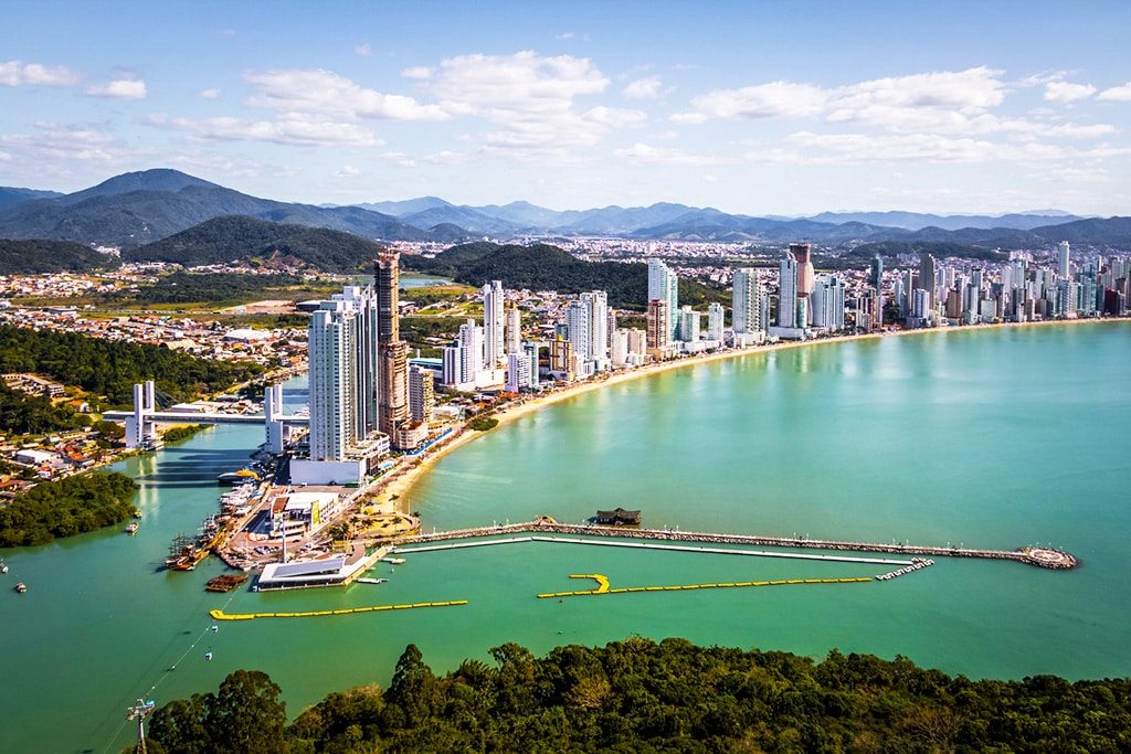 Quais as cidades com o metro quadrado mais caro no Brasil?