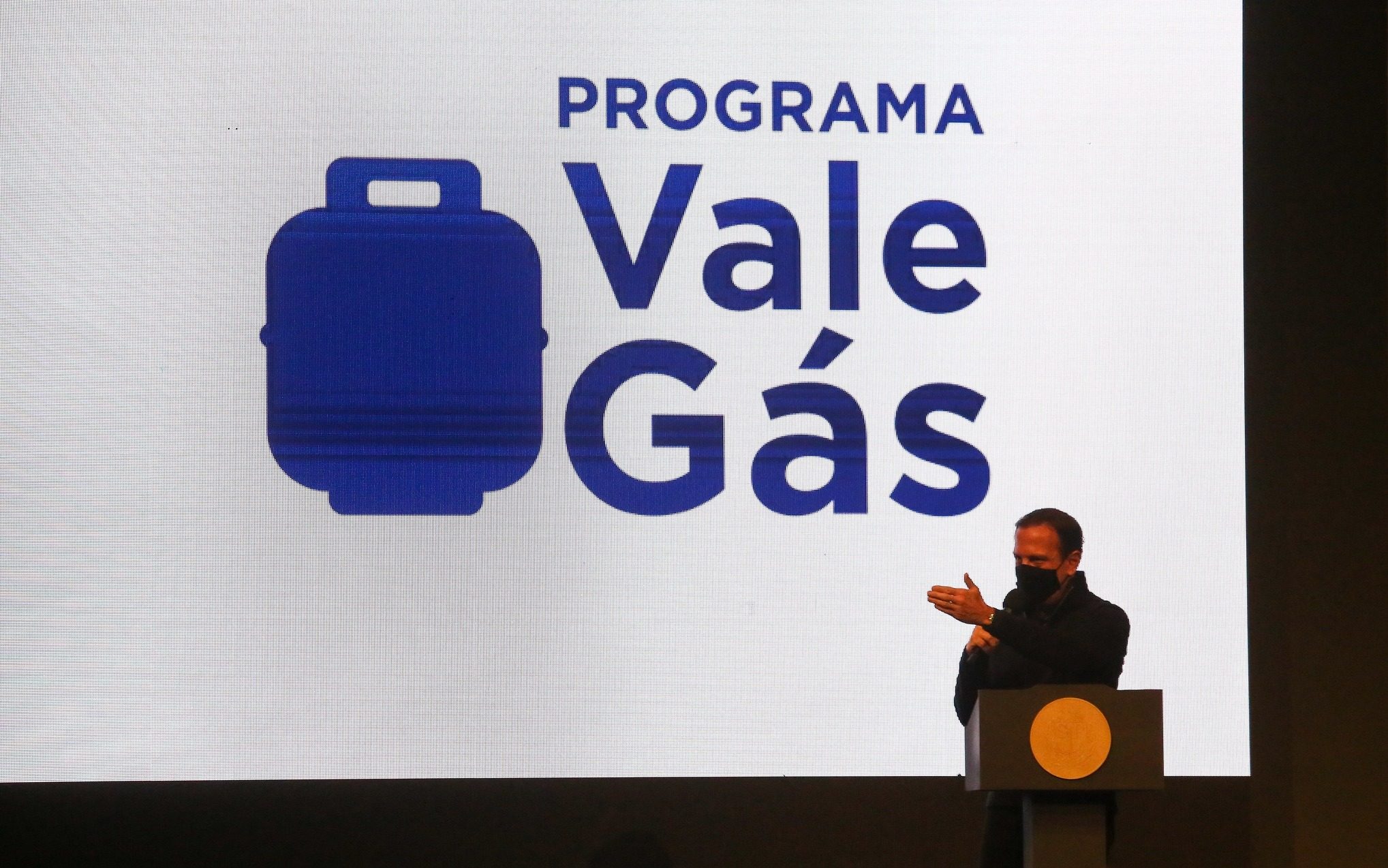 Auxílio Gás será pago este mês. Veja se você tem direito ao benefício