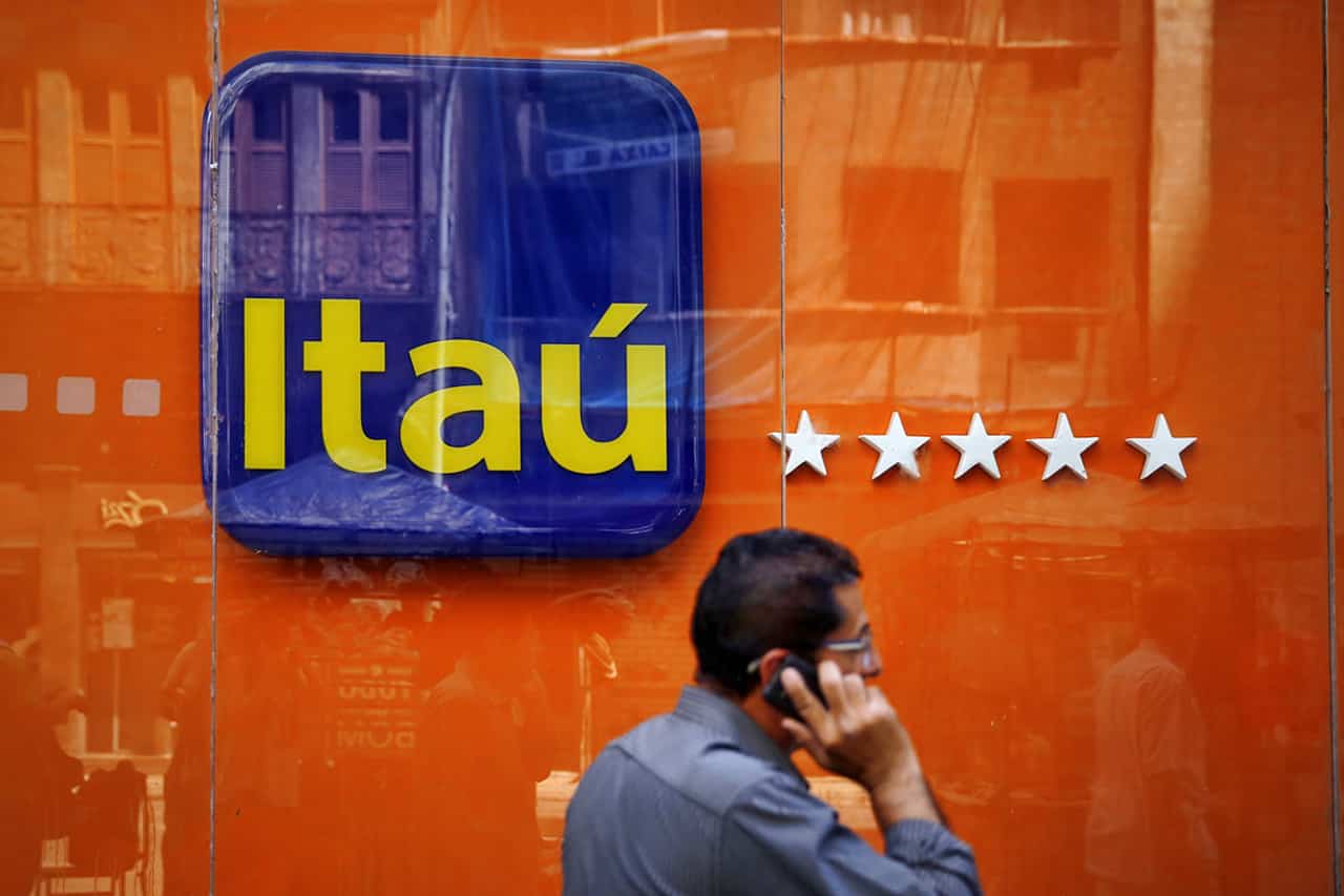 Itaú está com 250 vagas de emprego abertas para áreas de marketing, economia e TI