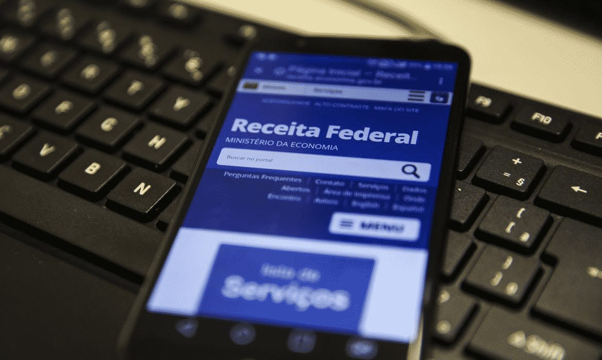 Receita Federal abre consulta de malha fina do imposto de renda 2022