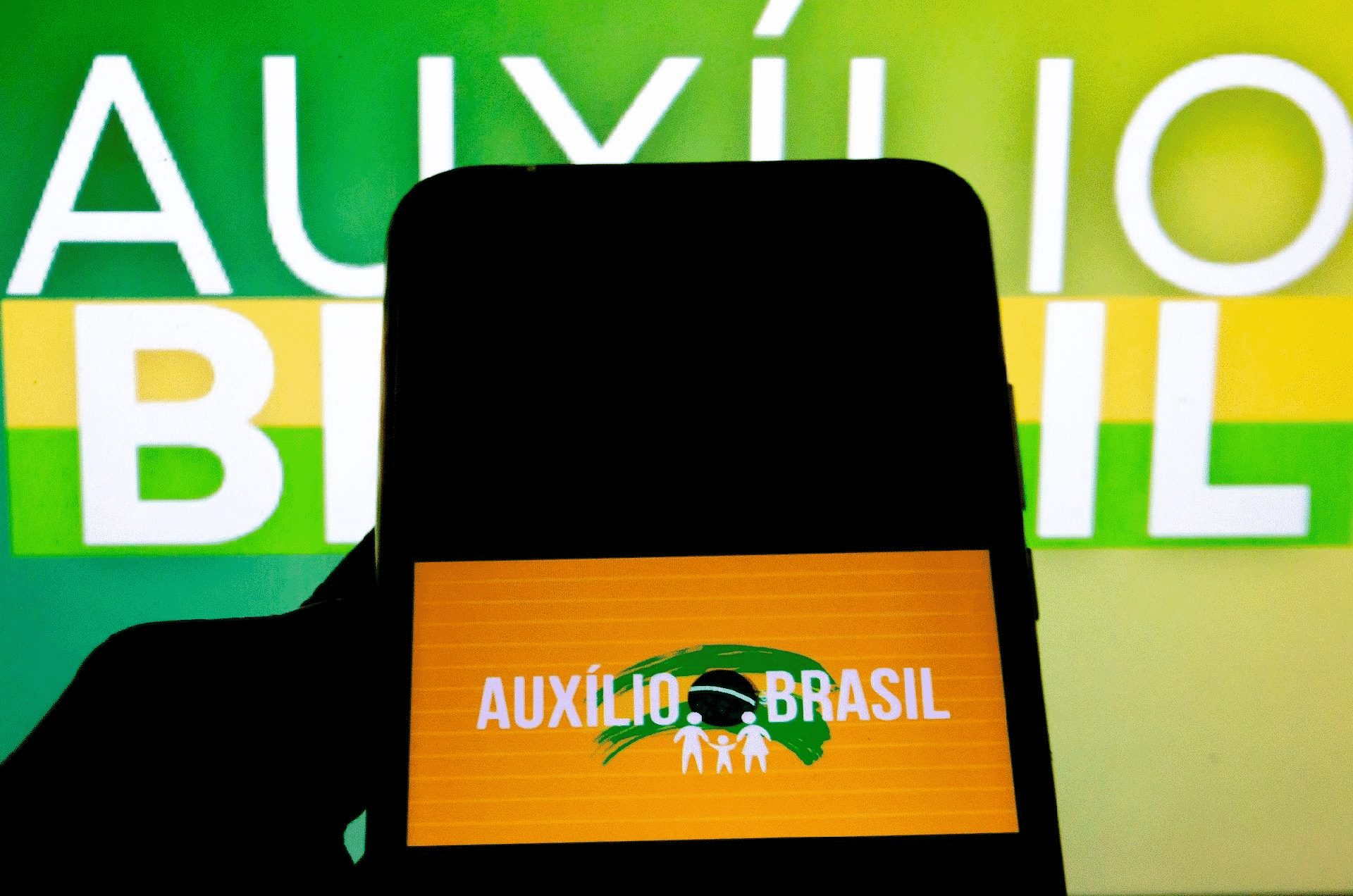 Auxílio Brasil 2022: Veja quem recebe HOJE