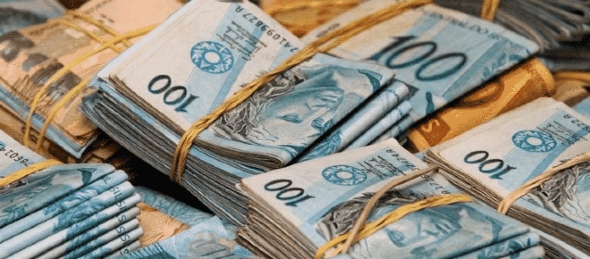 Imposto de Renda: 'Super-ricos' têm isenção de 60%