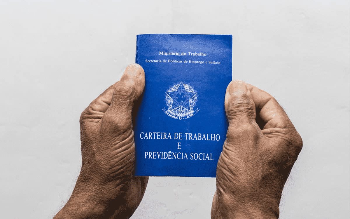 Seguro-desemprego e Multa de 40% do FGTS: GEAT propõe o fim dos benefícios!