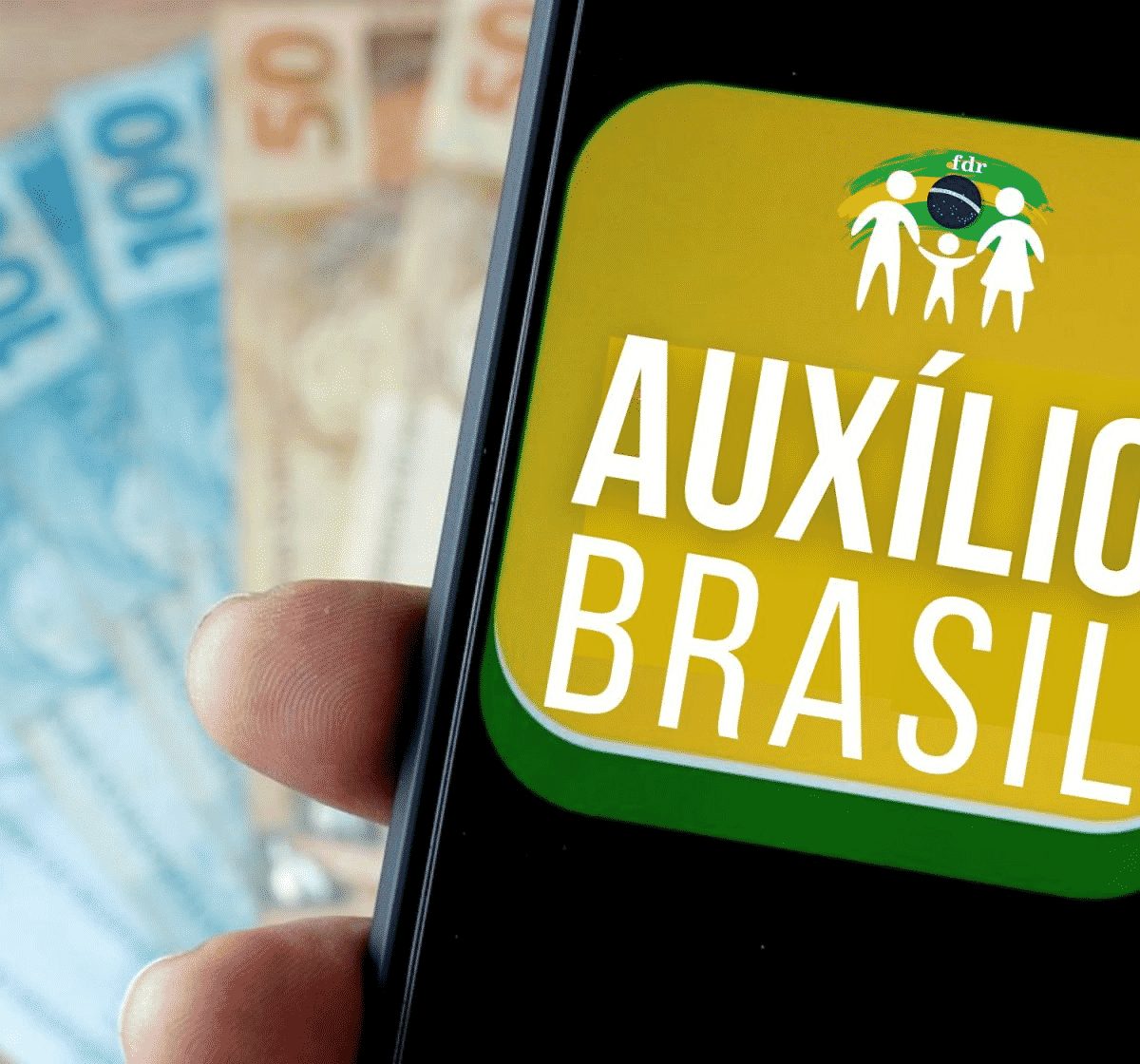 Auxílio Brasil: veja prazo para enviar documentos de saúde e educação em dia