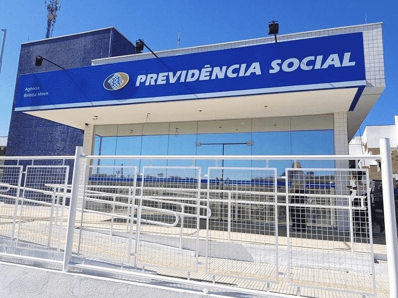 E agora? Tem que fazer a prova de vida presencial ou não? O que fazer? - INSS