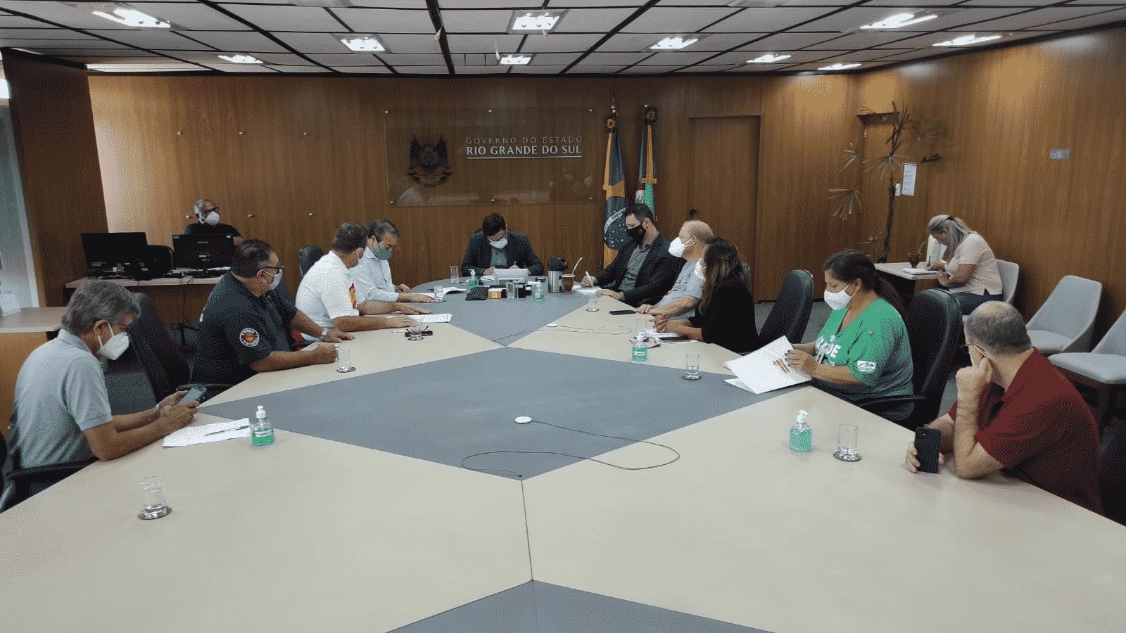 Salário mínimo no RS pode ter reajuste de 15,5% em 2022