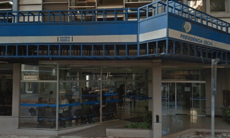 Aposentados ficam sem pagamentos do INSS no Carnaval