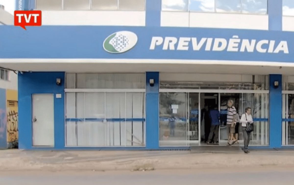 INSS critica o governo pelo atraso nas filas de concessão de benefícios