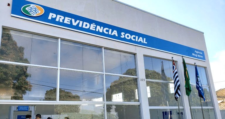 INSS deve pagar R$ 800 milhões de benefícios atrasados