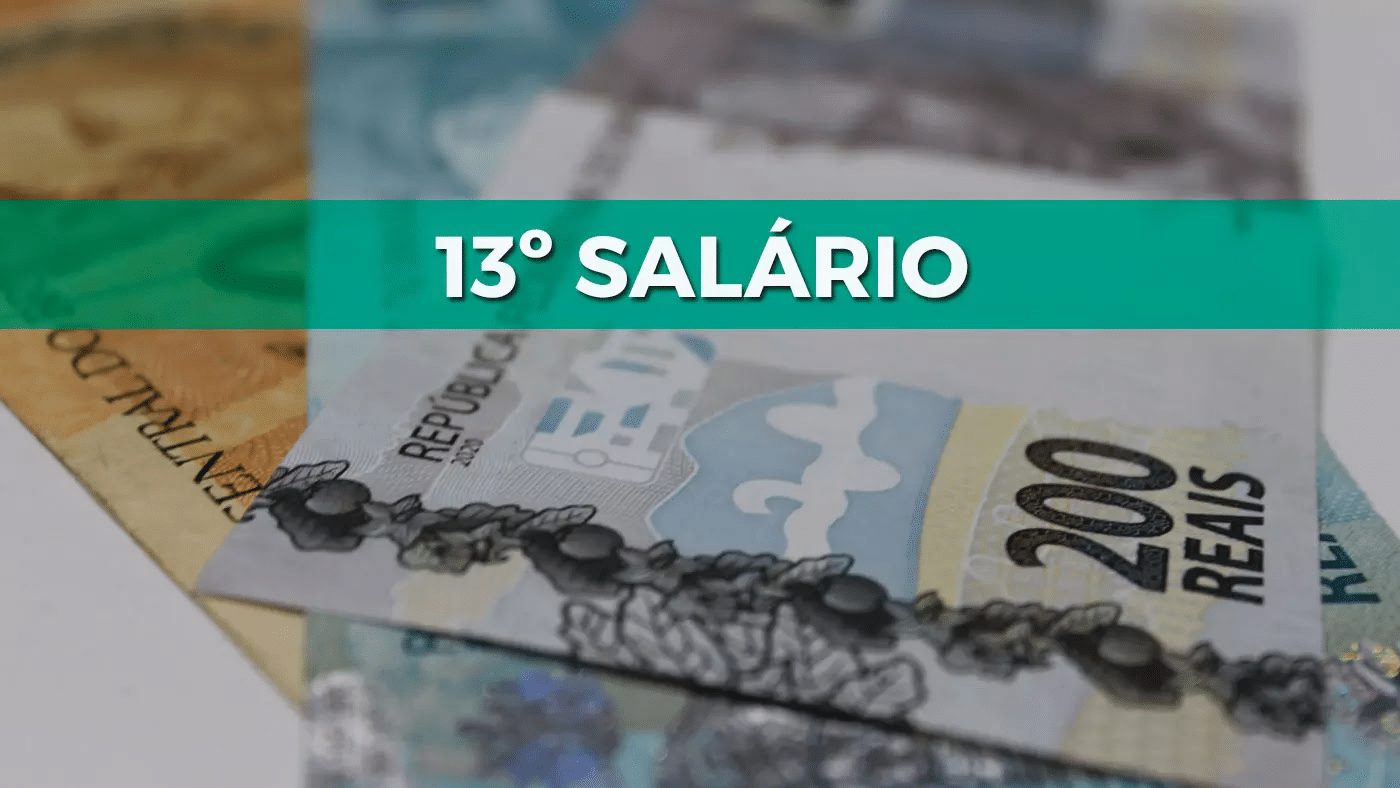 Aposentados e pensionistas recebem parcela do 13° salário ainda em abril