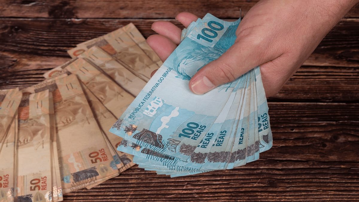 PIS/PASEP paga último abono HOJE (15)!! Vejam os beneficiados!!