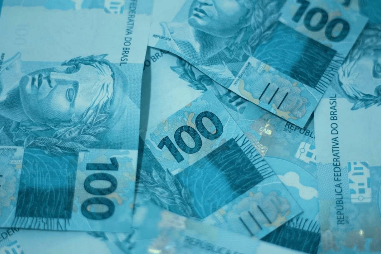 NOVO saque do FGTS de até R$ 6.220; veja se você pode