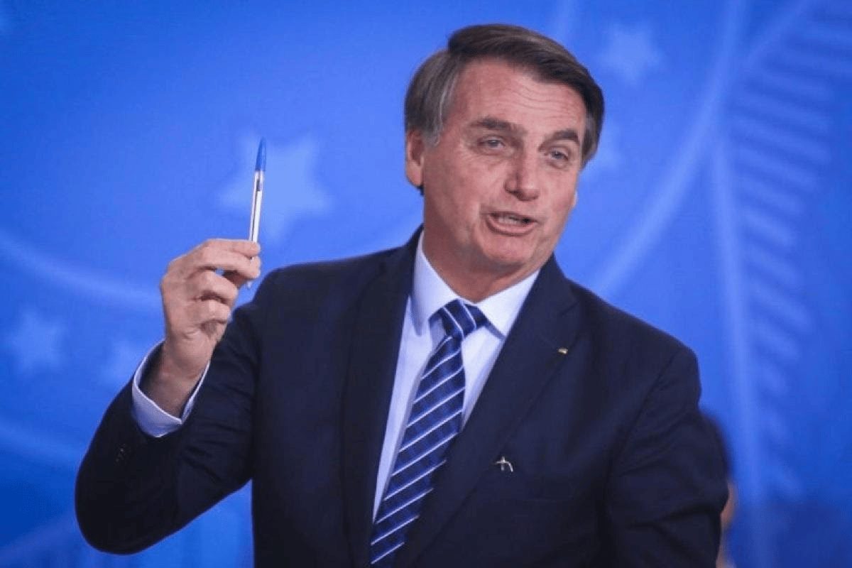 Auxílio Brasil: Bolsonaro diz que pode manter valor de R$ 600 em 2023