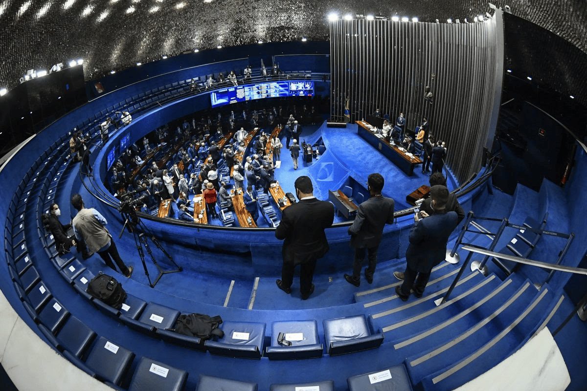 PEC dos Benefícios ainda gera críticas da oposição