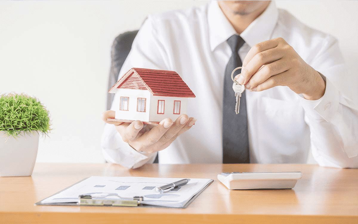 IR 2023: veja como declarar aluguel, compra e venda de imóvel