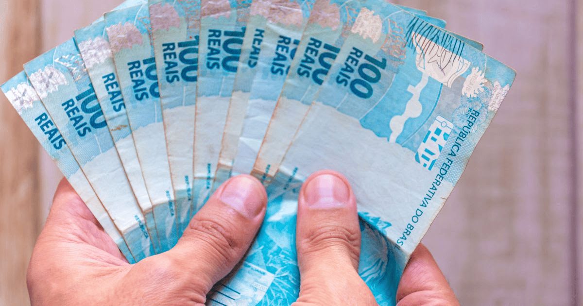 Auxílio Brasil será retomado neste mês de agosto. Veja detalhes