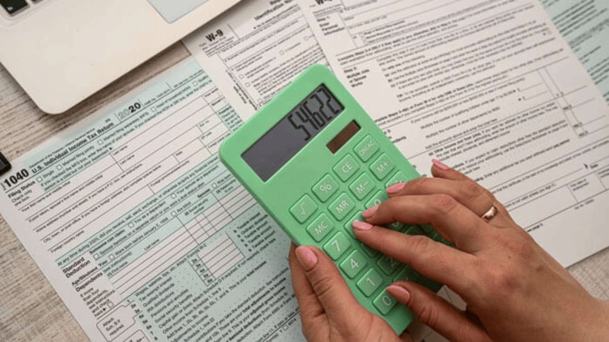 Não recebeu a restituição do IR? Saiba se está na “malha fina”