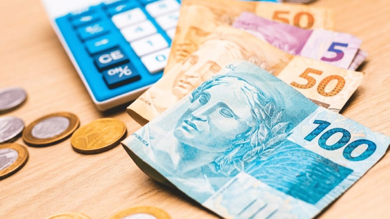 Juros do consignado do INSS seguem sem acordo entre bancos e governo