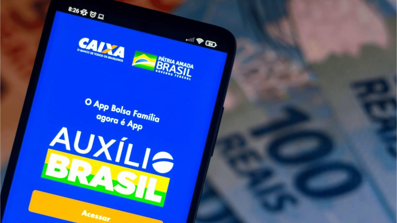 Auxílio Brasil: Bolsonaro divulga projeto que prevê Auxílio de R$ 600 em 2023