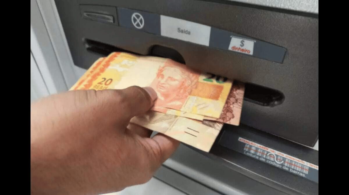 Auxílio: mais de 50% dos municípios têm mais usuários do que trabalhadores