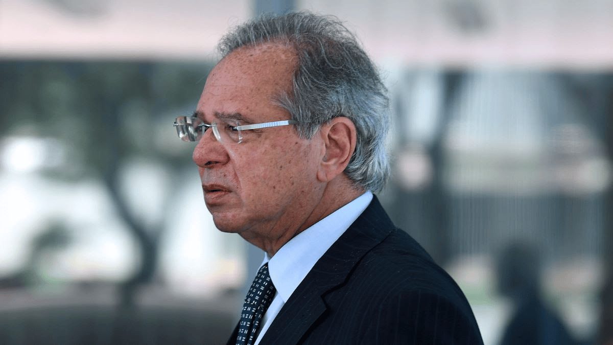 Auxílio Brasil: Guedes quer aprovar Reforma para manter R$600