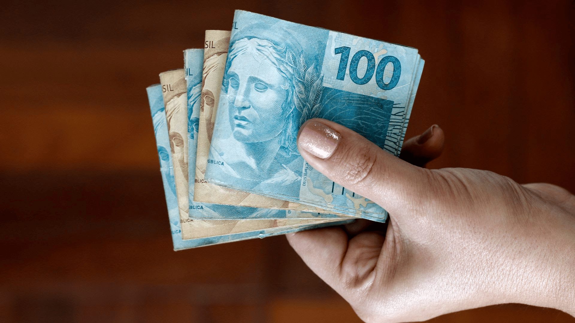 Ainda é possível se aposentar recebendo o teto do INSS?