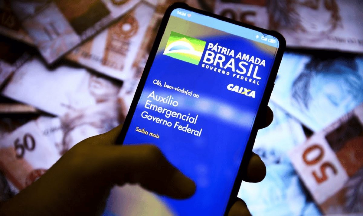 Criminosos invadiram mais de 400 contas para roubar Auxílio Emergencial
