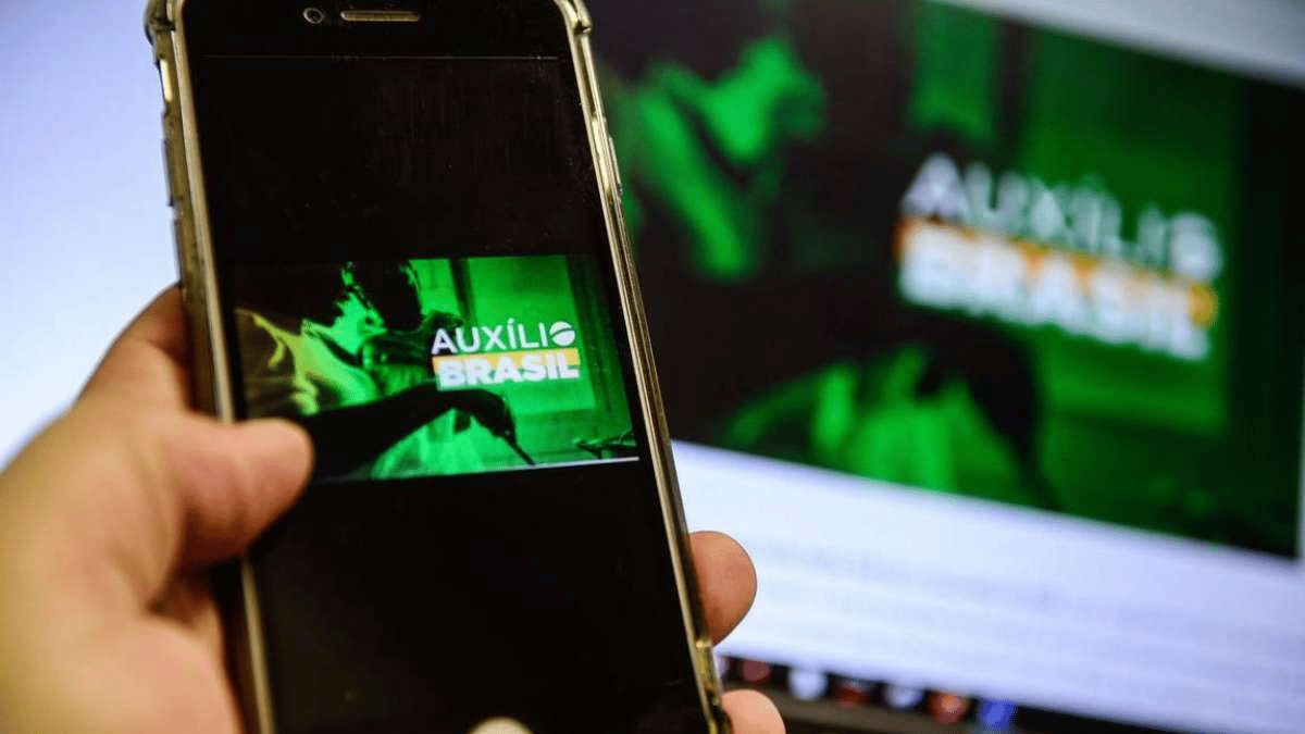 Consignado do Auxílio Brasil é regulamentado. Veja regras
