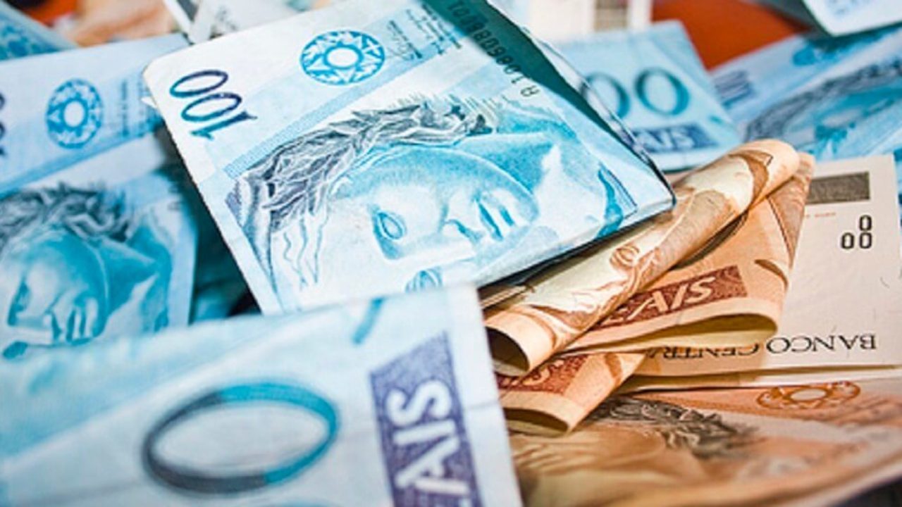 FGTS: prazo para retirar R$ 8 bi esquecidos está acabanando