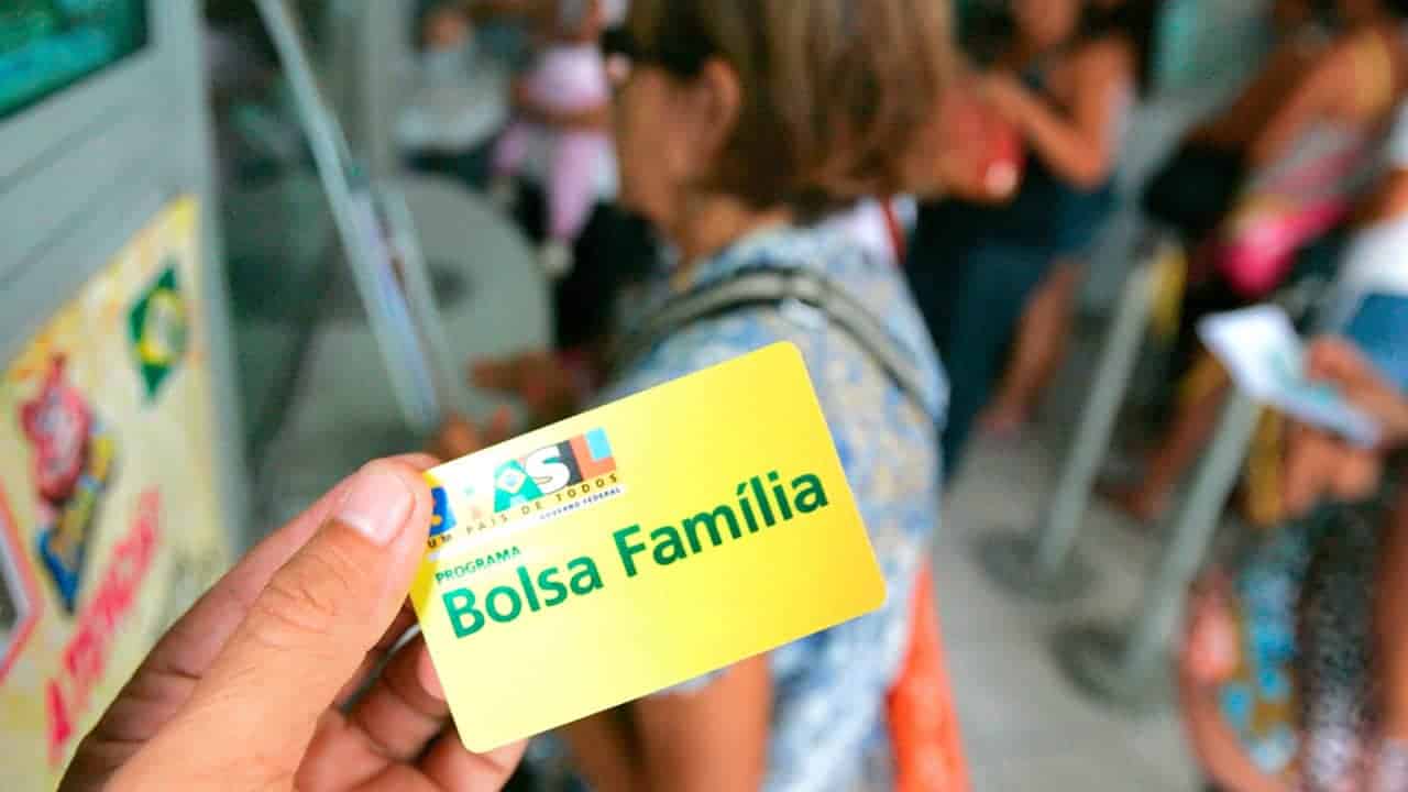 Pente-fino do Bolsa Família: primeiros alvos são encontrados
