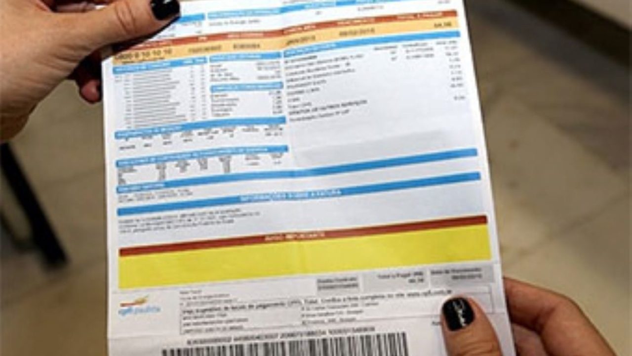 Como usar o Cadúnico para ter descontos na conta de luz