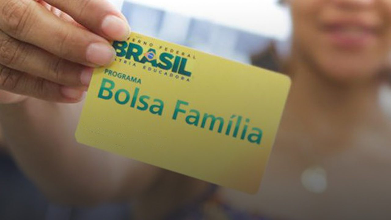 Bolsa Família e Auxílio-Gás são pagos em abril. Confira as mudanças