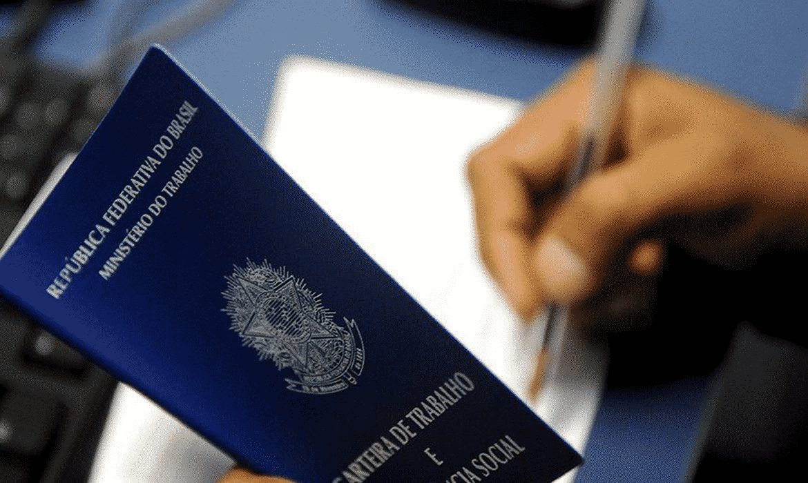 CLT: conheça 6 direitos que todo trabalhador tem