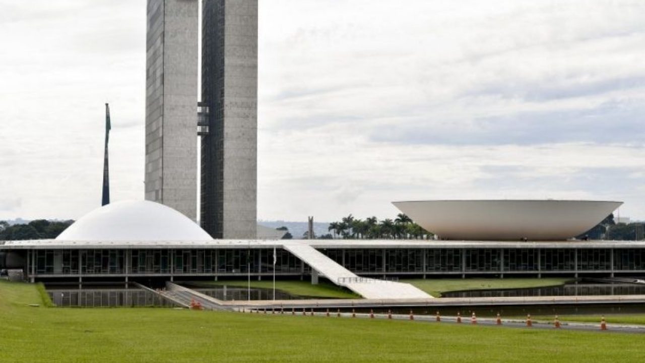 Salário mínimo: a decisão do Congresso que preocupou trabalhadores