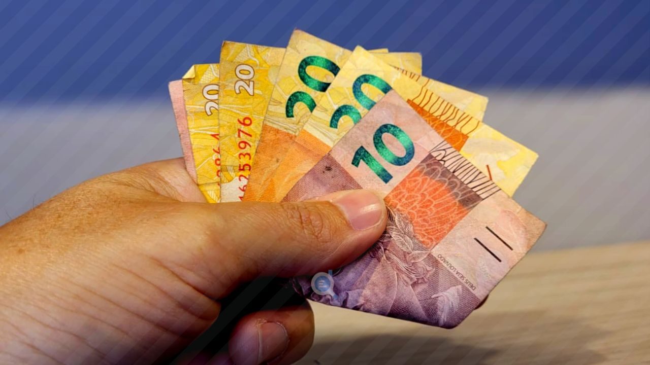 Como ocorre o cálculo do 13° salário?