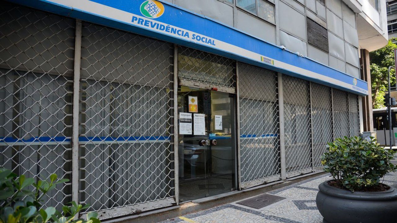 INSS: veja quando pagamento da aposentadoria vai ser retomado