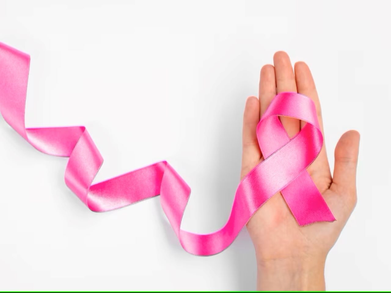 Outubro Rosa: 4 direitos do INSS para quem tem câncer