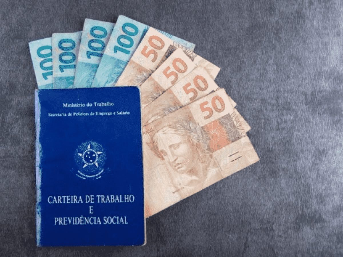 Como calcular a multa do FGTS