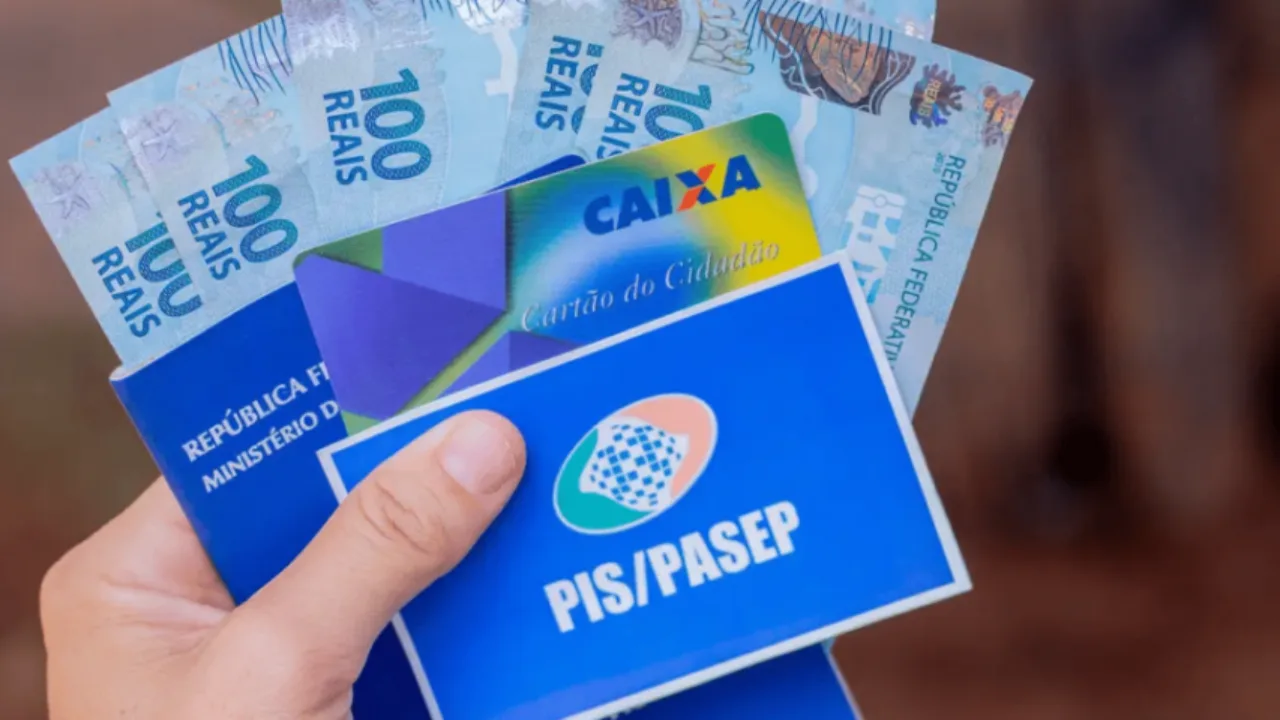 Com teto de R$ 1.621, abono salarial começa a ser pago em poucos dias
